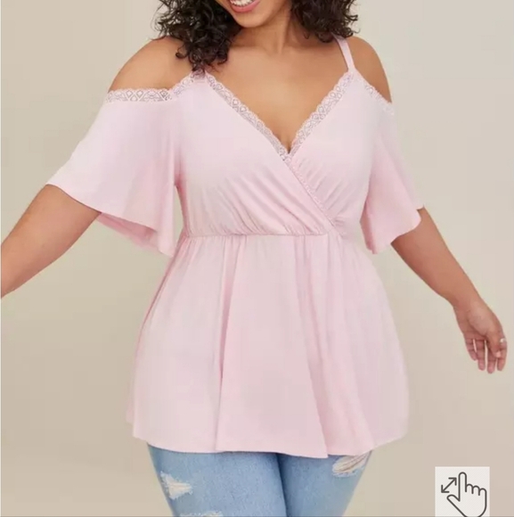🍂🍁Torrid 3x Babydoll Super Soft Surplice Lace Trim Cold Shoulder Top - Picture 2 of 6